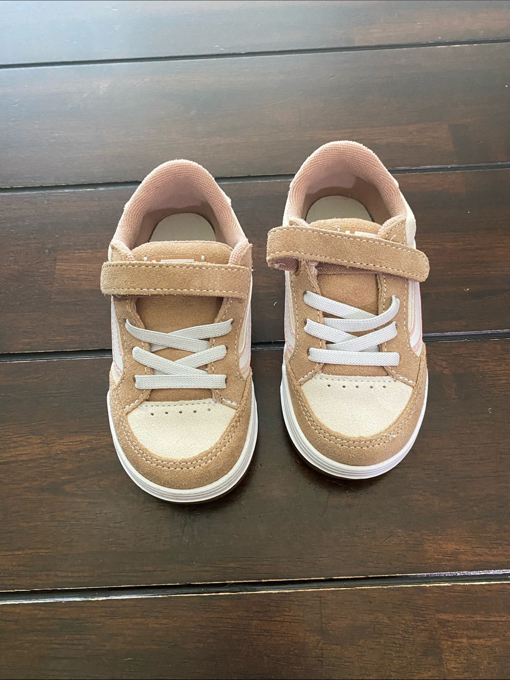 Vans Kids Suede Lace-Up Sneakers in Tan, White and Pink